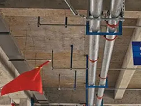 乌马河管廊支架的安装方法