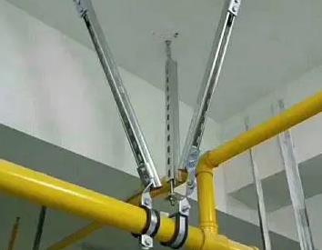 闸阀支撑架的质量要求。价格决定了乌马河抗震支撑框架的质量。